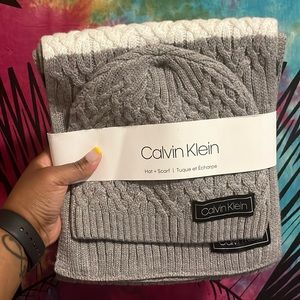 ✨2/$35✨ Calvin Klein Hat & Scarf Set